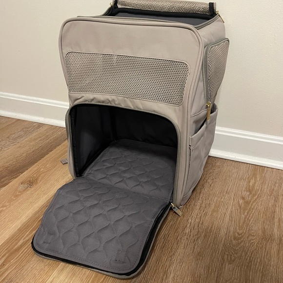 Target Pet Carrier Backpack - Picture 7 of 8